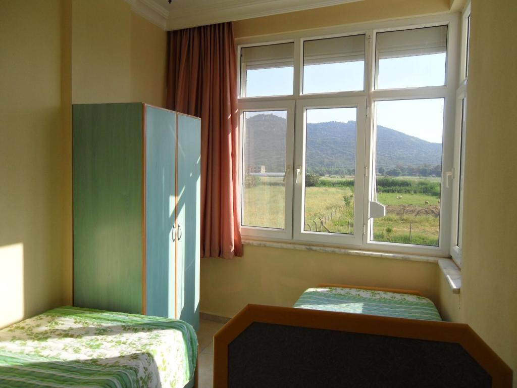 Delfin Hotel Ґазіпаша Номер фото